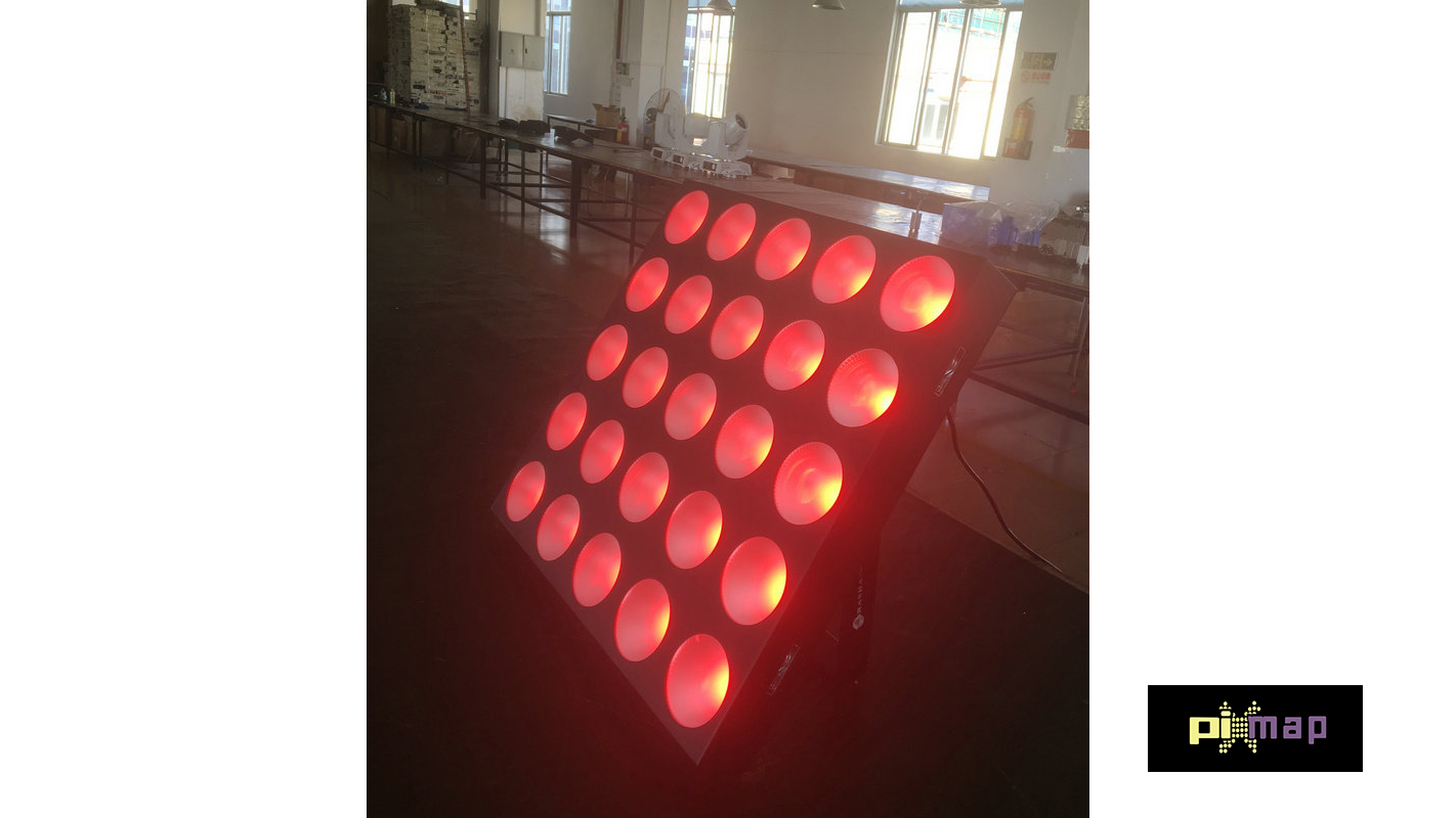 RGBW Quad Renkli Piksel LED matris ışık Sahne Matris Işın
